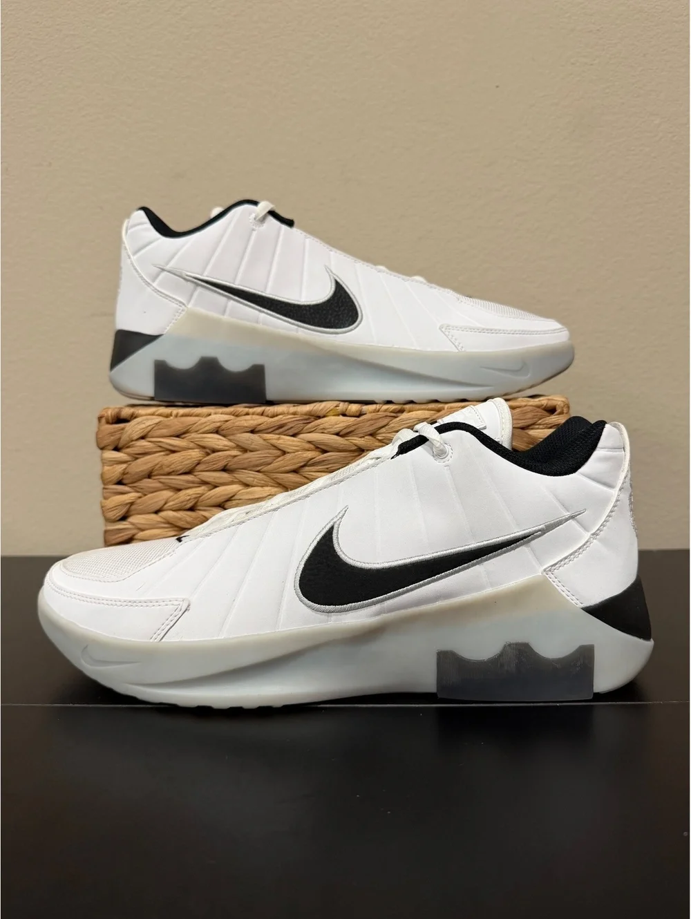 Size 11.5 - Nike LeBron Witness 9 “White Black”